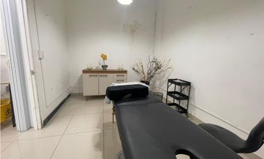 CONDADO DEL REY / PLAZA GREEN PARK / 94M / ESPACIO AMPLIO / PISO MEDIO