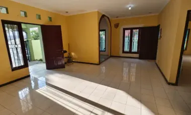 ‼️Harga Ndlosor‼️ Rumah Hook di Puri Surya Jaya dekat Deltasari Waru