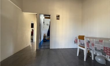 Larrazabal 4743, entre Los Andes y Mocoretá, Villa Luzuriaga