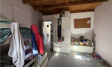 Larrazabal 4743, entre Los Andes y Mocoretá, Villa Luzuriaga