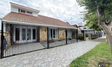 Casa 5 ambientes La Perla
