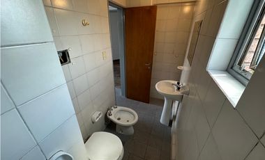 ALQ - 1 DORM CON BALCON SOBRE CAÑADA - Bº GUEMES