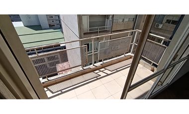 ALQ - AMPLIO DPTO 2 DORM + ESC - CON BALCON - 105M2