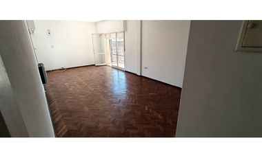 ALQ - AMPLIO DPTO 2 DORM + ESC - CON BALCON - 105M2