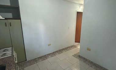 Alquiler Monte Grande Colon 1600 Departamento 2 ambientes 1er piso por escalera