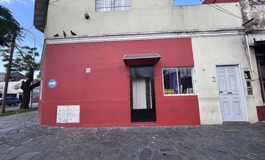 Departamento Tipo Casa en venta en Lanus Este