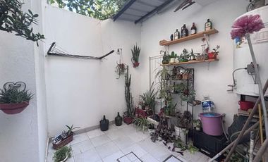 Departamento Tipo Casa en venta en Lanus Este