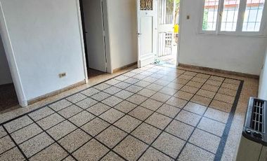 Departamento Tipo Casa en alquiler en Gerli Este