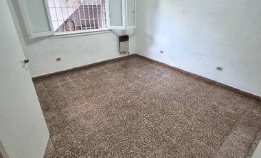 Departamento Tipo Casa en alquiler en Gerli Este