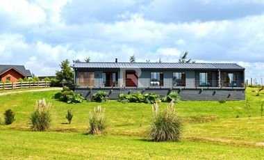 CASA EN CONDOMINIO A 7MIN DE CENTRO CON ACCESO A RIO MAULLÍN