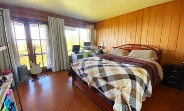 CASA 280M2 EN PARQUE IVIAN II CON VISTA LAGO