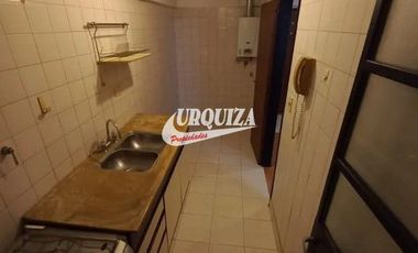 Alquiler departamento 3 ambientes al frente en Morón