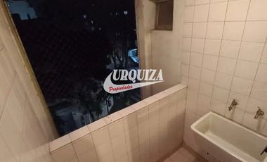 Alquiler departamento 3 ambientes al frente en Morón