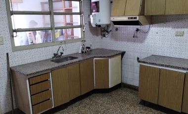Departamento Tipo Casa en alquiler en Villa Dominico