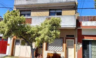 Departamento Tipo Casa en alquiler en Villa Dominico