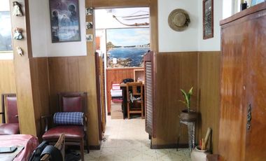 Casa PH en venta en Villa Dominico