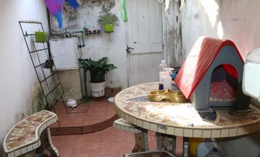 Casa PH en venta en Villa Dominico