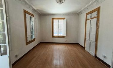 Casa en arriendo en SANTIAGO