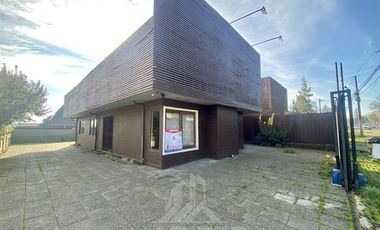 Oficina en Arriendo en COD38957 Sector Pablo Neruda - frente al Teatro Municipal