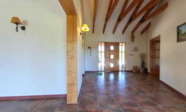 Casa en Arriendo en Condominio El trebol, camino lonquen norte paradero 1