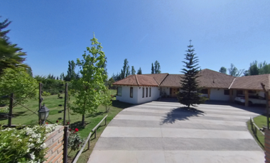 Casa en Arriendo en Condominio El trebol, camino lonquen norte paradero 1