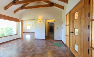 Casa en Arriendo en Condominio El trebol, camino lonquen norte paradero 1