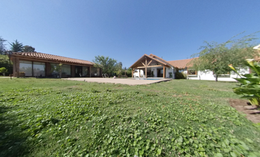 Casa en Arriendo en Condominio El trebol, camino lonquen norte paradero 1