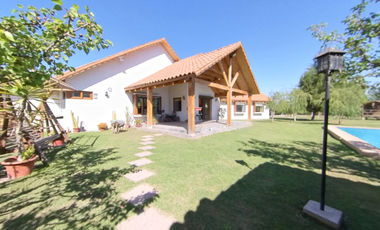 Casa en Arriendo en Condominio El trebol, camino lonquen norte paradero 1