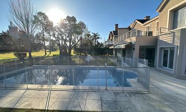 Casa en Saint Thomas Sur, Canning