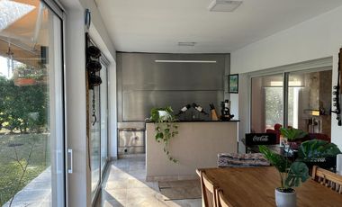 Casa en Saint Thomas Sur, Canning