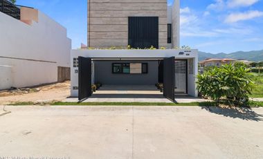 Residencia en Venta en Fluvial Vallarta