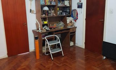 Casa en Alquiler USO COMERCIAL en excelente ubicación en Banfield Este