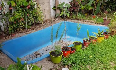Casa en Alquiler USO COMERCIAL en excelente ubicación en Banfield Este