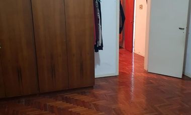 Casa en Alquiler USO COMERCIAL en excelente ubicación en Banfield Este