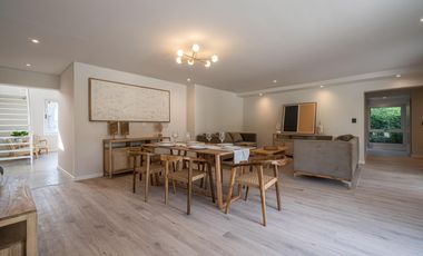 VENTA- Casa 3 dormitorios con pileta - Funes Hills Miraflores s/ Avenida Principal. APTO CREDITO