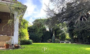 Residencia estilo ingles en Los Troncos