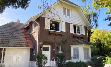 Residencia estilo ingles en Los Troncos