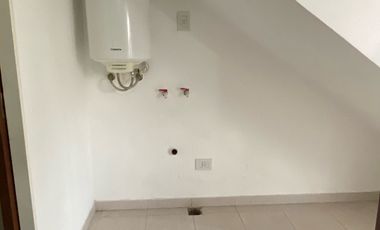 DEPARTAMENTO DOS AMBIENTES EN DERQUI