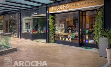 Local en  Nuevo quilmes plaza