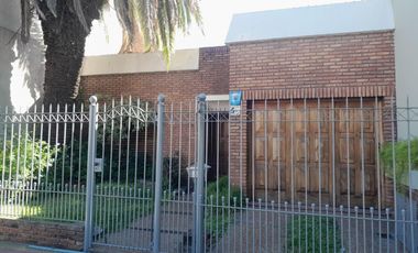 Casa en Piñeyro