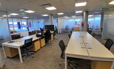 Oficina de categ. amoblada s/ Panamericana