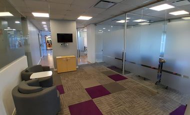 Oficina de categ. amoblada s/ Panamericana