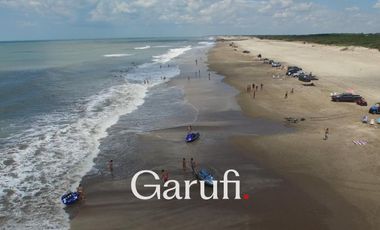 Casa en Alquiler Temporario y Venta en Costa Esmeralda barrio Deportiva con piscina climatizada