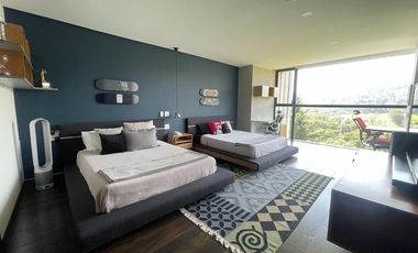 Venta casa bosque real de 1350m2, vista al campo de golf