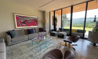 Venta casa bosque real de 1350m2, vista al campo de golf