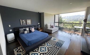 Venta casa bosque real de 1350m2, vista al campo de golf