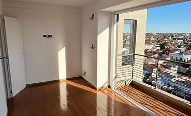 Departamento - Remedios De Escalada