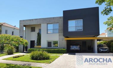 Casa - Nuevo Quilmes