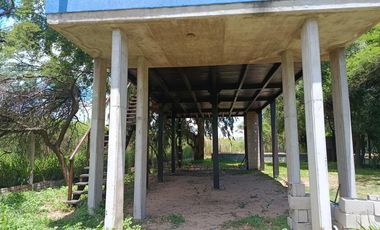 Quinta con pileta en Colastiné