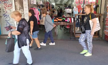 Local - Lomas De Zamora